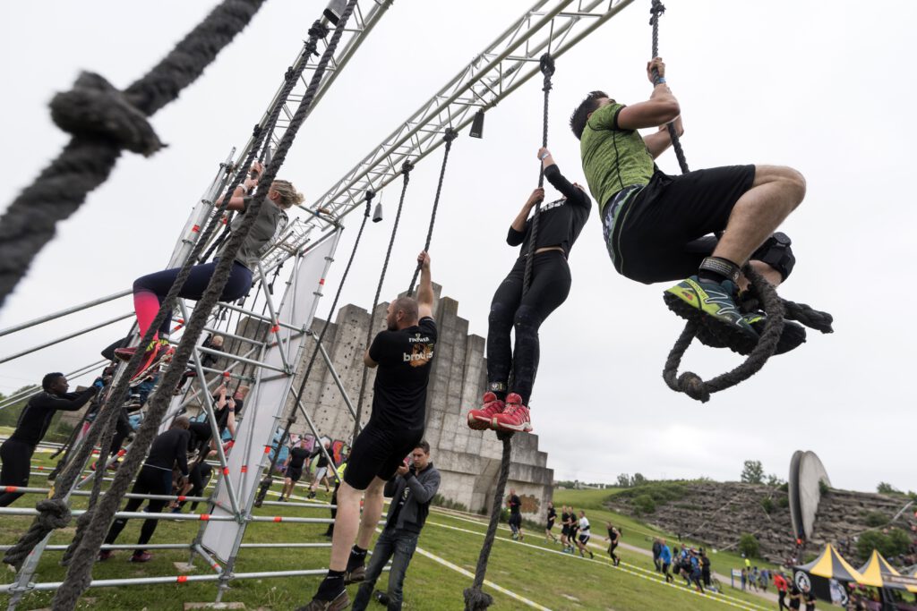 touwklimmen tijdens strong viking
