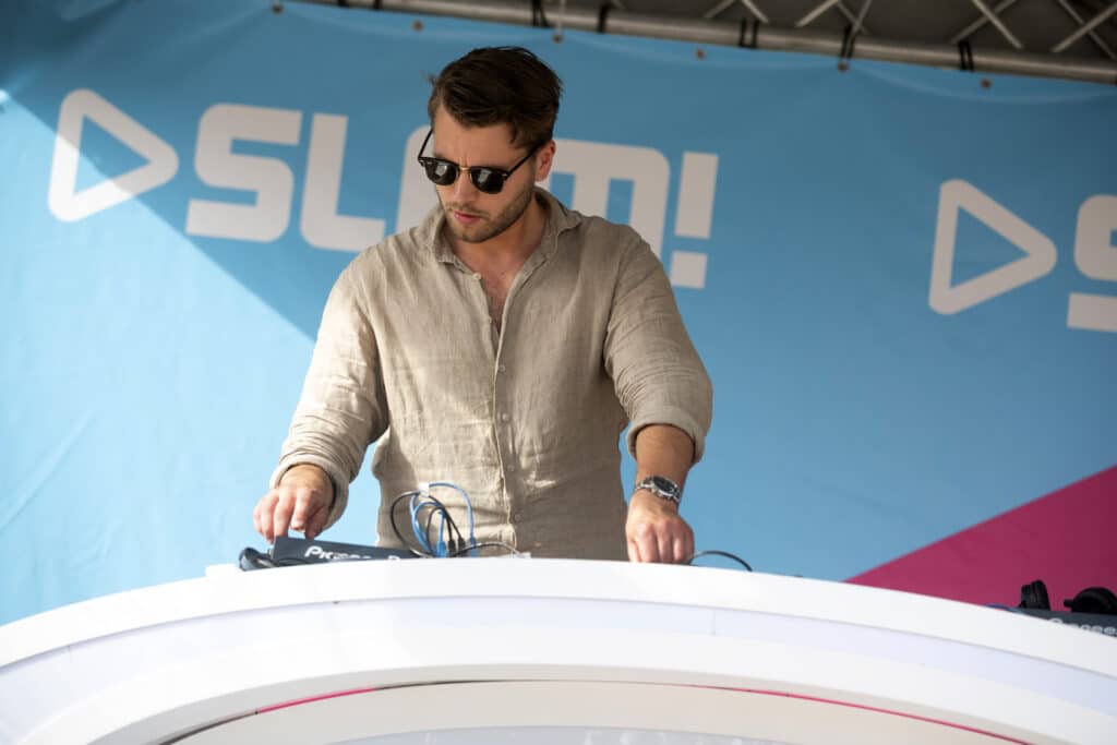 Slam FM DJ booth bij Strong Viking Nijmegen